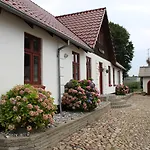 Bed & Breakfast Billund 3*
